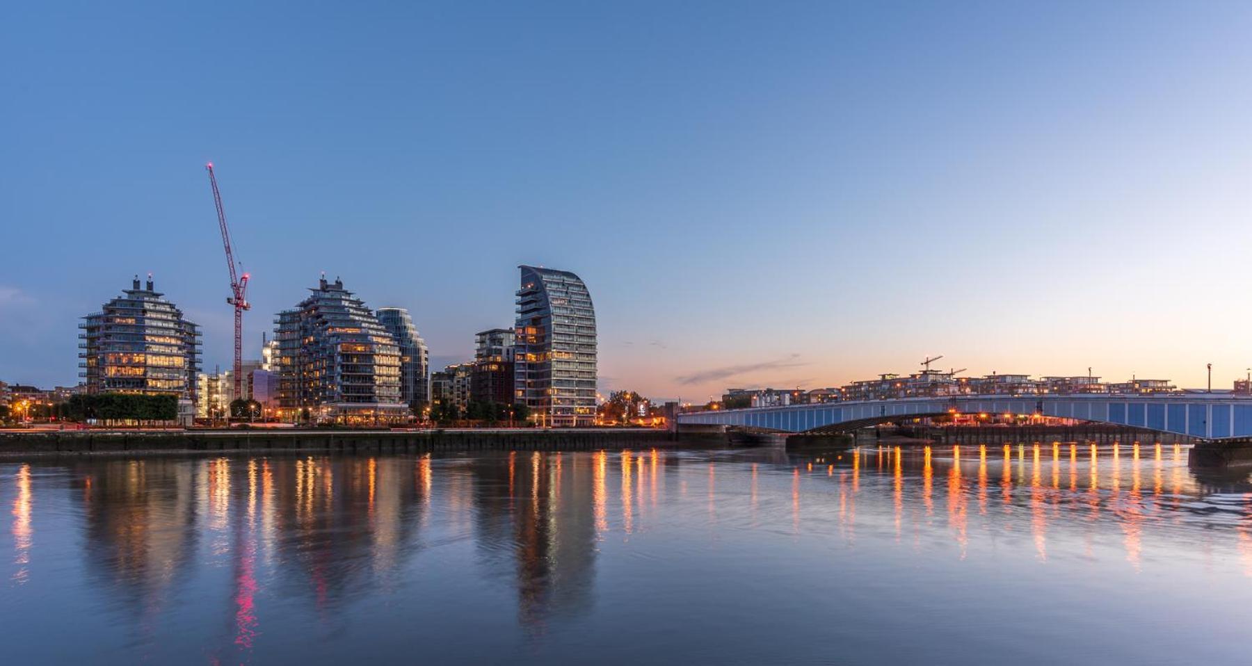 Spacious & Luxurious 2-bed In Appartamento Londra